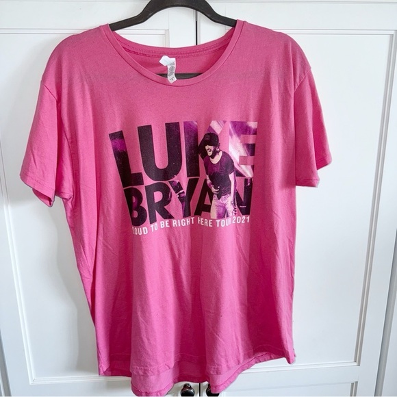 LUKE BRYAN Pink Unisex "Proud to Be Right Here" TOUR 2021 Concert T-Shirt Sz Med - Picture 2 of 7
